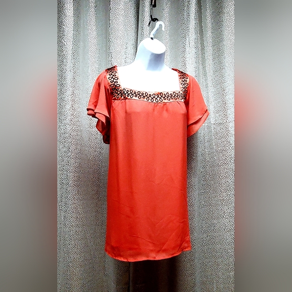 Coral Blouse with Embroidered Square Neckline - Picture 5 of 8